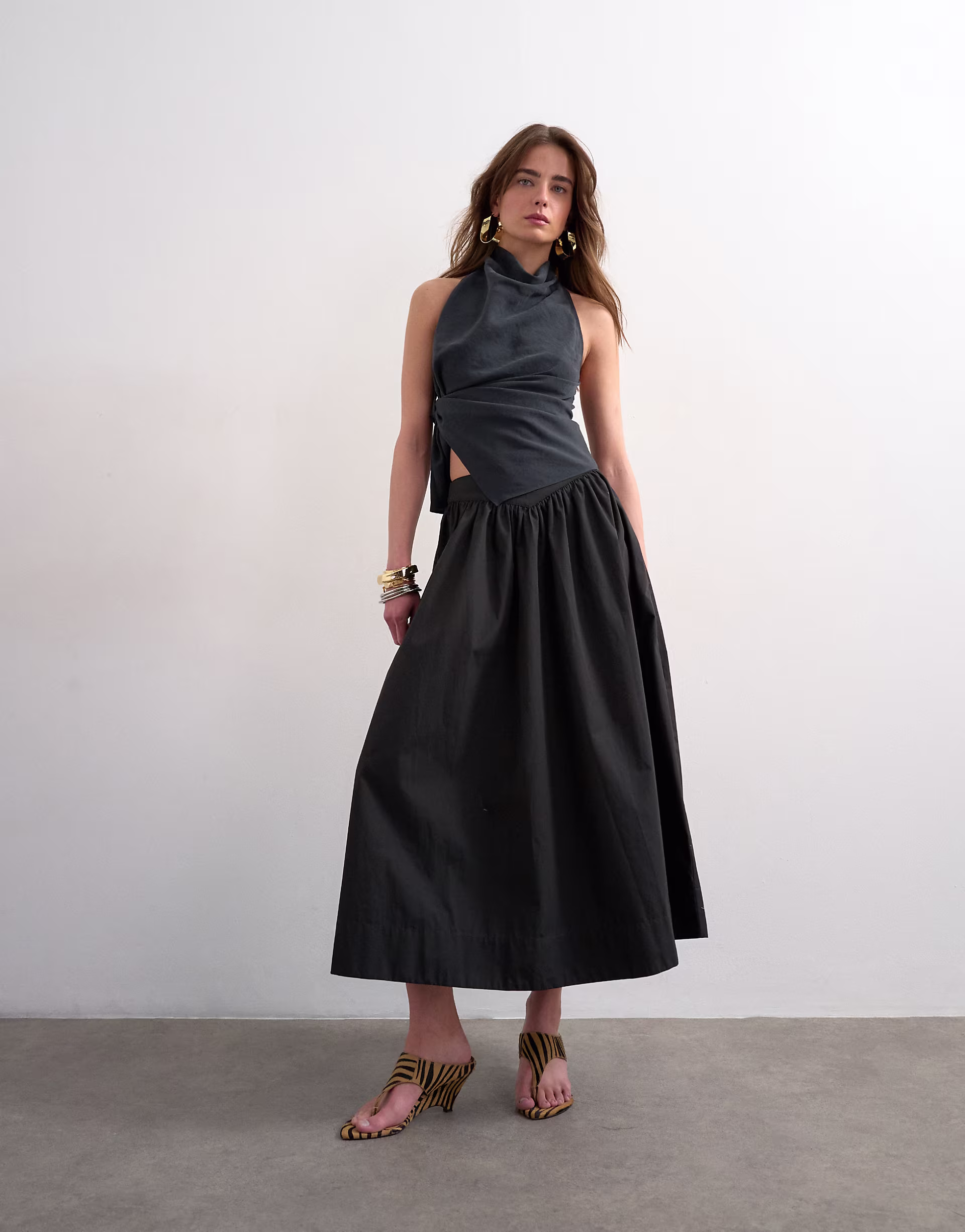 Drop waist saloon maxi skirt in black